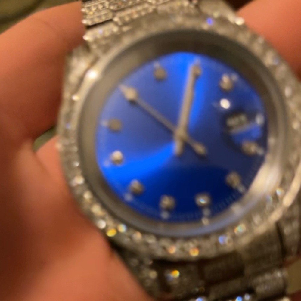 Fully custom. Prong set. Time piece.